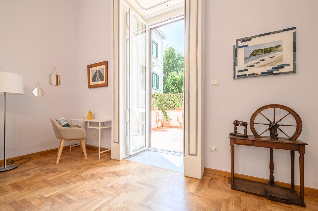 Viale Calascione 7 ナポリ エクステリア 写真